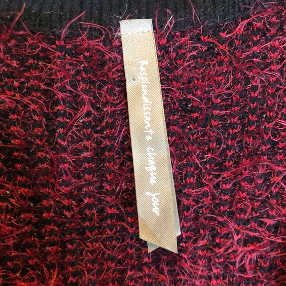 Pennington’s red and black buttoned knit cardigan 3x - Picture 9 of 15